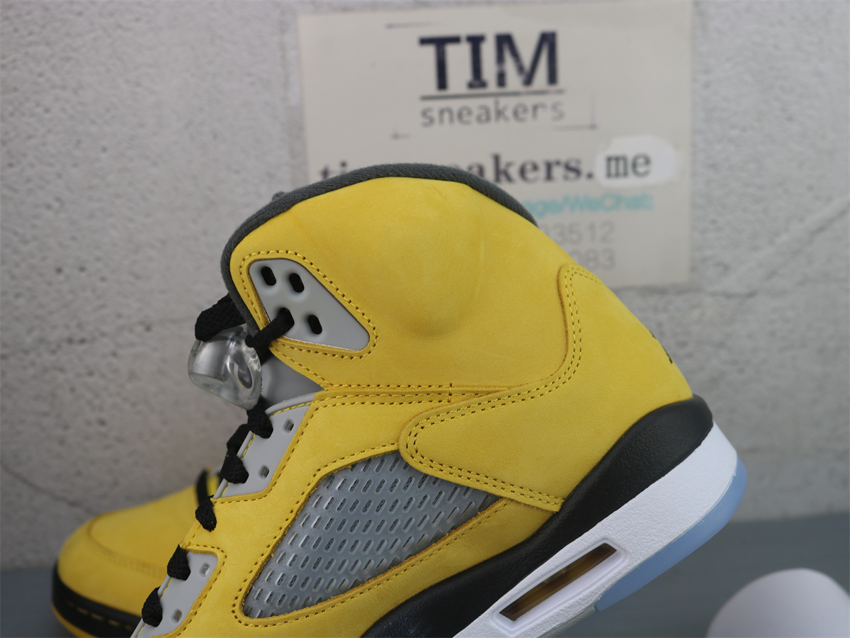 Air Jordan 5 Retro Tokyo T23 2025 IO3372-700